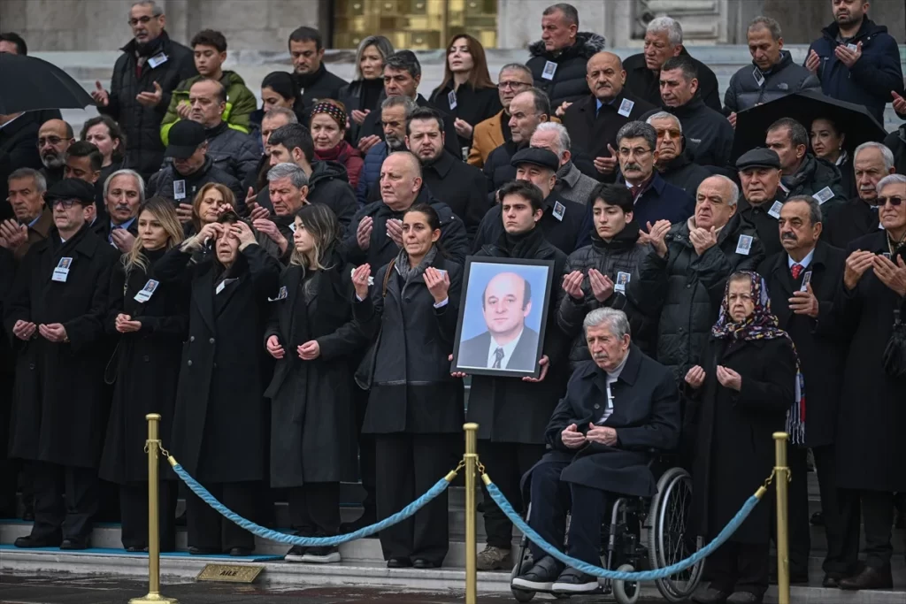 Eski Devlet Bakanı Ömer Barutçu için TBMM’de tören düzenlendi