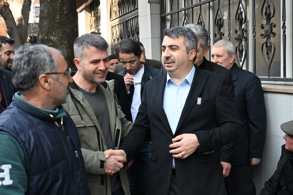 Başkan Yılmaz “Yıldırımlılar istiyor biz yapıyoruz”
